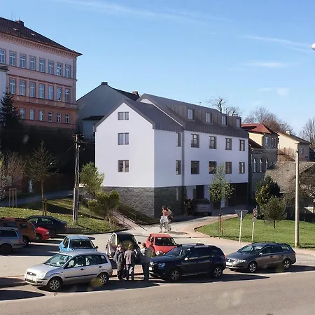 V Centru